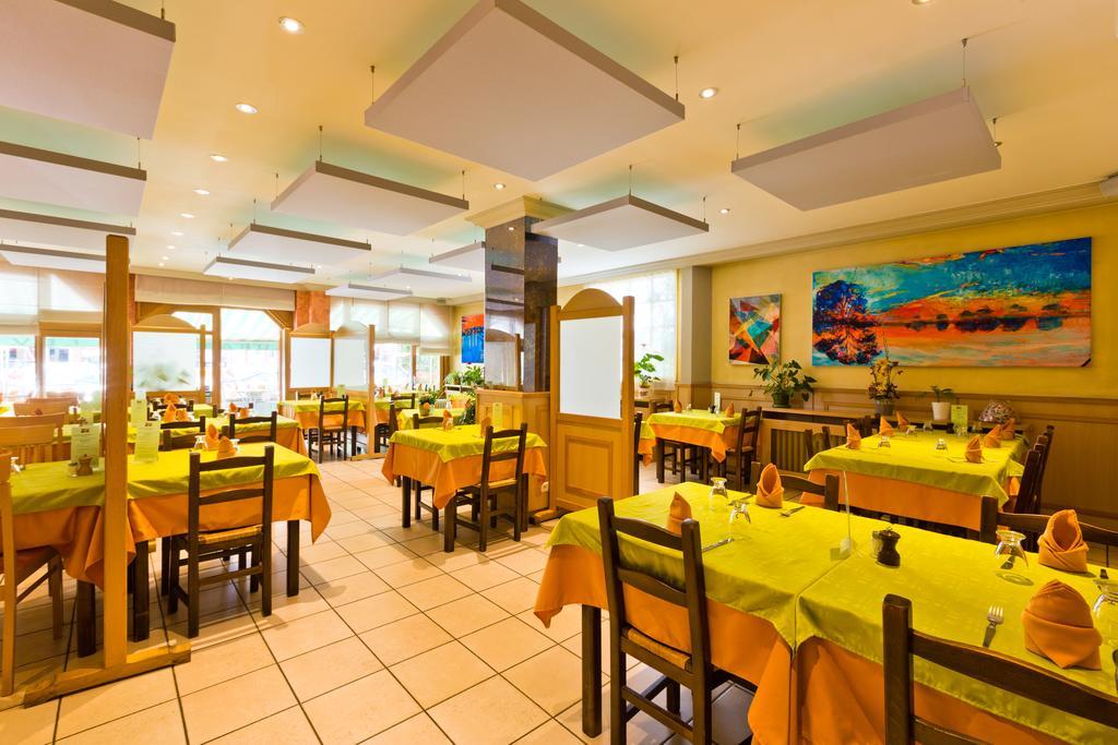Logis - Hotel Restaurant Bellevue อานซี ภายนอก รูปภาพ