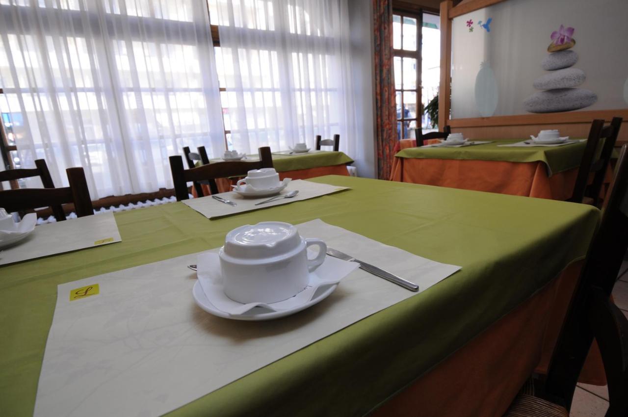 Logis - Hotel Restaurant Bellevue อานซี ภายนอก รูปภาพ